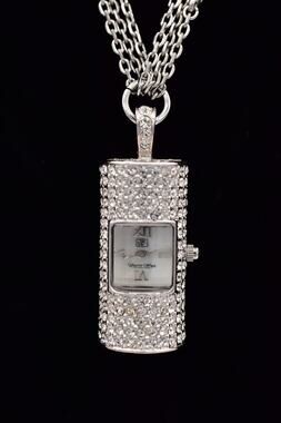 Victoria Wieck Beverly Hills Vintage Clock Watch Pendant Necklace Crystal Bin2C